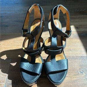 Ralph Lauren Black Leather heels